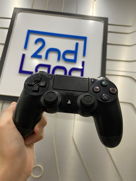 Tay cầm PS4 - Màu đen - Ngoại hình: 97% - Body