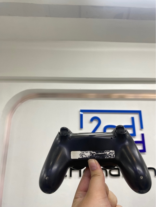 Tay cầm PS4 - Màu đen - Ngoại hình 97% - Body