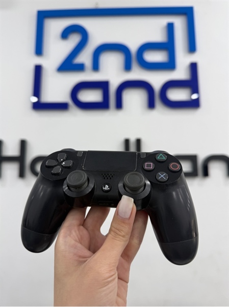 Tay cầm PS4 - Màu đen - Ngoại hình 97% - Ốc gỉ mòn nhựa nhẹ - Body