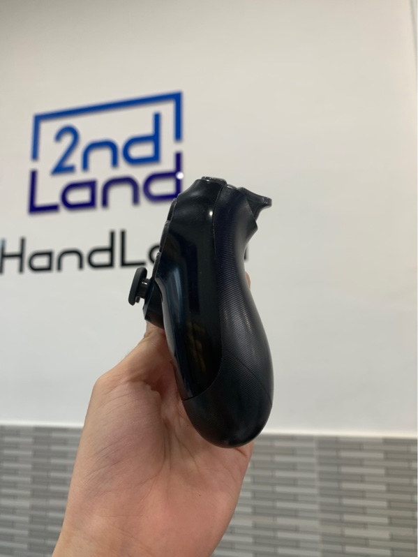 Tay cầm PS4 - Màu đen - Ngoại hình: 97% - Tróc cao su 2 cần - Body