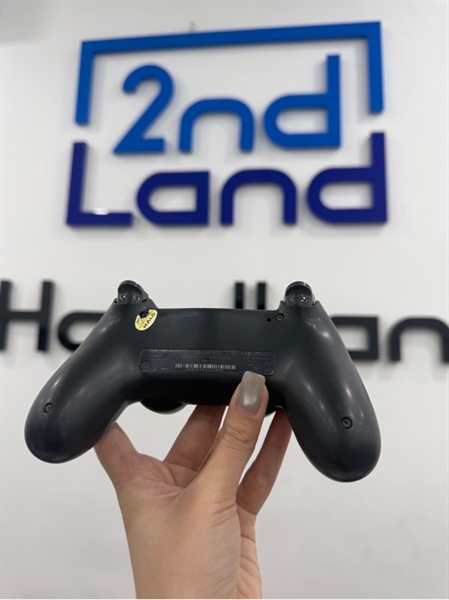 Tay cầm PS4 - Màu đen - Ngoại hình 98% - Body 2