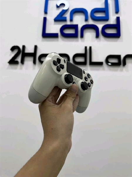 Tay cầm PS4 - Màu trắng - Ngoại hình 97% - Body 1
