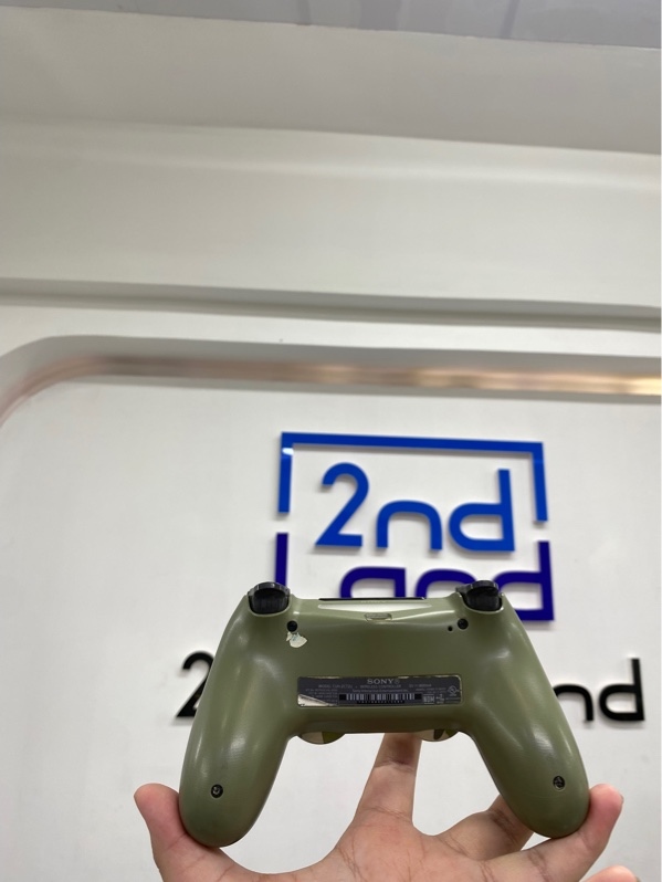 Tay cầm PS4 - Màu xanh camo - Ngoại hình 97% - Tróc đệm cao su analog trái - Body
