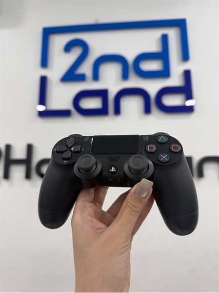 Tay cầm PS4 Slim - Màu đen - Ngoại hình 97% - Trầy - Body
