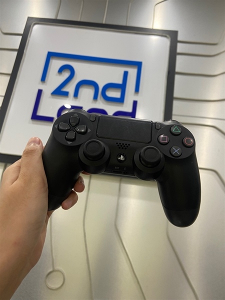 Tay cầm PS4 Slim - Màu đen - Ngoại hình: 98% - Body