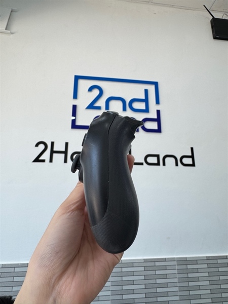 Tay cầm PS4 Slim - Màu đen - Ngoại hình 98% - Body 1