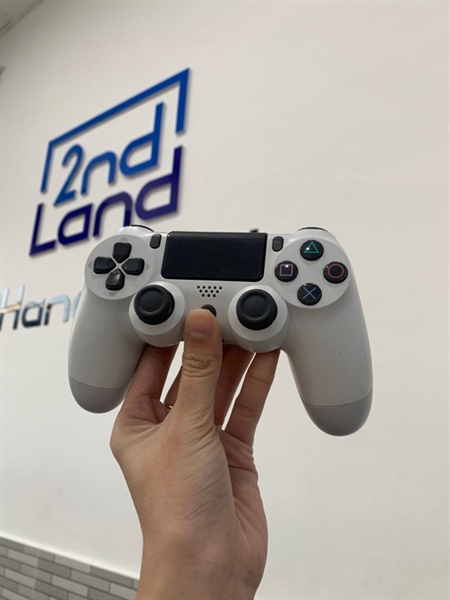 Tay cầm PS4 Slim - Màu trắng - Ngoại hình: 98% - Body