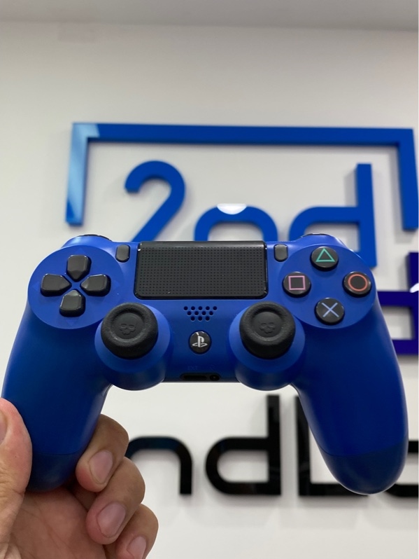 Tay cầm PS4 Slim - Màu xanh - Ngoại hình: 97% - Trầy xước - Body