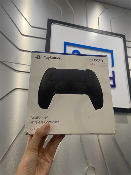 Tay cầm PS5 - Màu đen - Ngoại hình: 98% - Kèm Box
