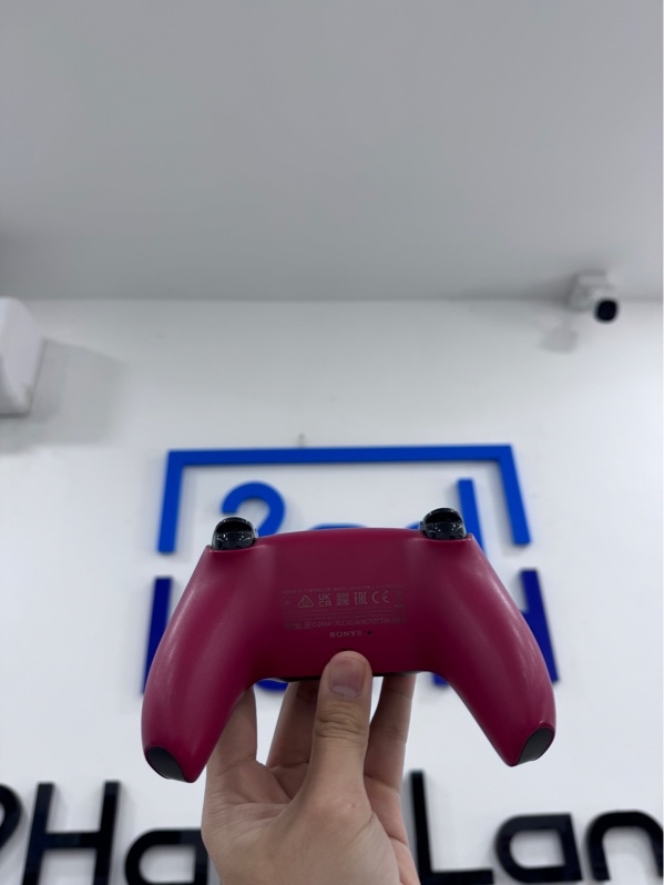 Tay cầm PS5 - Màu hồng - Ngoại hình 97,5% - Trầy xước - Body