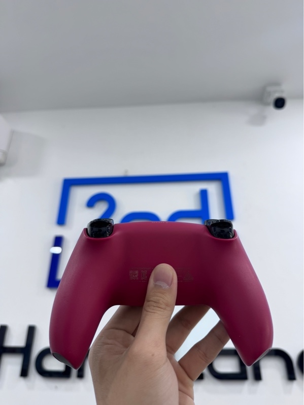 Tay cầm Ps5 - Màu hồng - Ngoại hình 97% - Trầy xước - Body