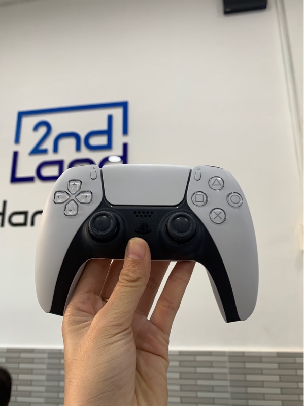 Tay cầm PS5 - Màu trắng - Ngoại hình: 98% - Body