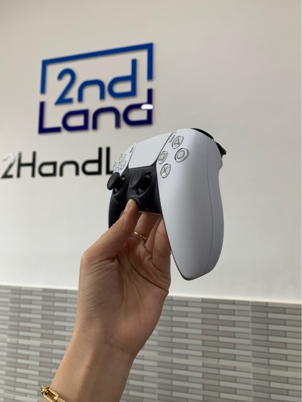 Tay cầm PS5 - Màu trắng - Ngoại hình: 98% - Box