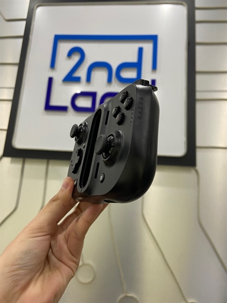 Tay cầm Razer Kishi Universal Gaming Controller - Bản Lighning - Màu đen - Ngoại hình: 98% - FullBox 2