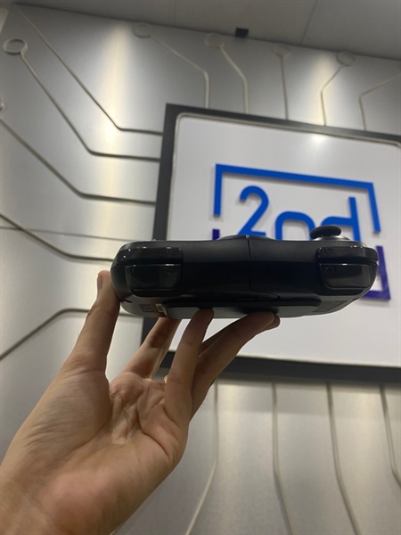 Tay cầm Razer Kishi V1 For iPhone - Màu đen - Ngoại hình: 98% - FullBox kèm chốt gài điện thoại 3