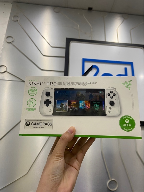 Tay cầm Razer Kishi V2 Pro - Bản Android - Màu trắng - Ngoại hình: 97% - Ố nhiều - Kèm Box
