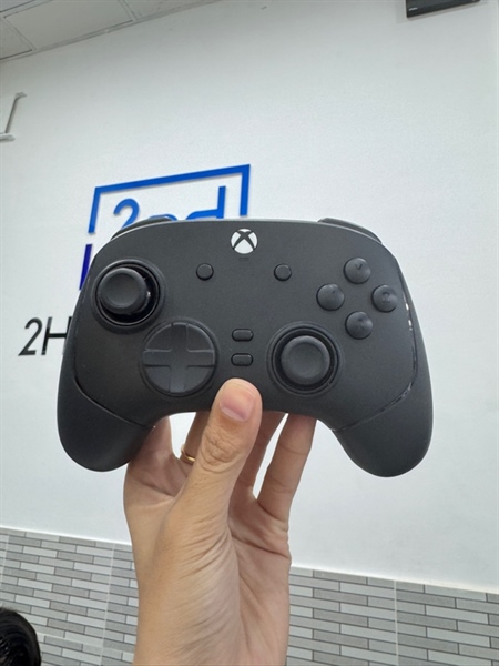 Tay Cầm Razer Wolverine V3 Tournament Edition - 1 mode dây - Màu đen - Ngoại hình 98% - Box 1