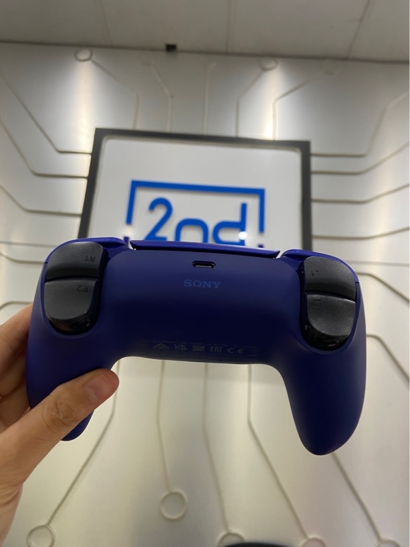 Tay cầm Sony PS5 - Màu xanh - Ngoại hình: 98% - Kèm dế sạc + dây kết nối