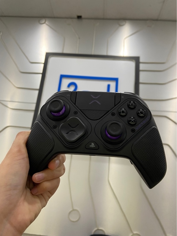 Tay cầm Victrix Pro BFG - 2 mode kết nối (dây, 2.4hz) - Màu đen - Ngoại hình: 98% - Kèm túi, dây, phụ kiện