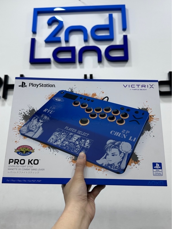 Tay cầm Victrix Pro KO Leverless Fight Stick – Street Fighter II: Champion Edition - 1 mode : Dây - Màu xanh - Newseal