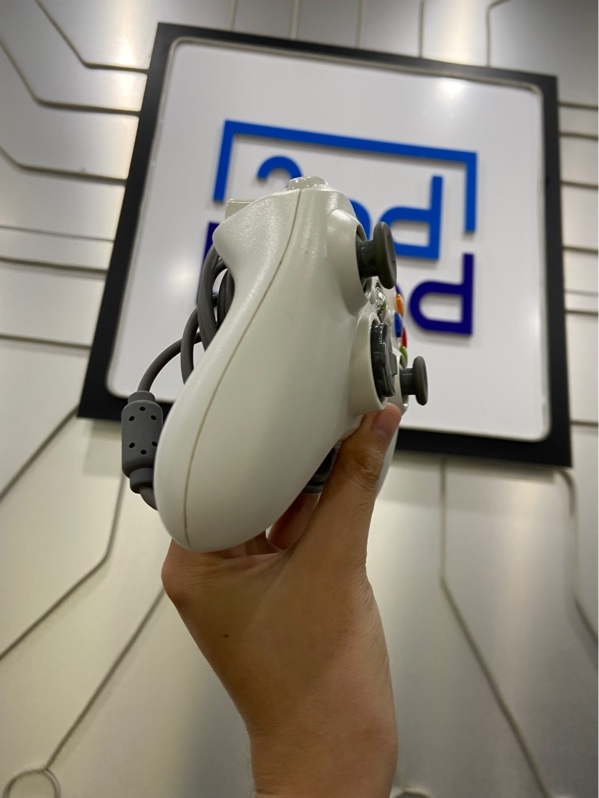 Tay cầm Xbox 360 Wired Controller - 1 mode kết nối - Màu trắng - Ngoại hình: 97% - Tay linh kiện - Body