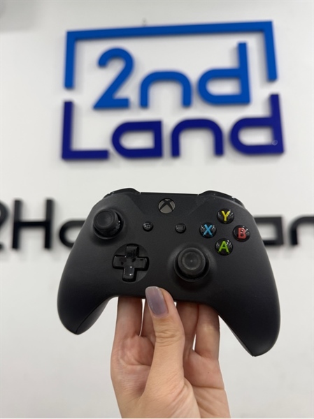 Tay cầm Xbox one - 1 mode không dây - Màu đen - Ngoại hình 97% - Đóng bụi , lỏng tạ - Box 1