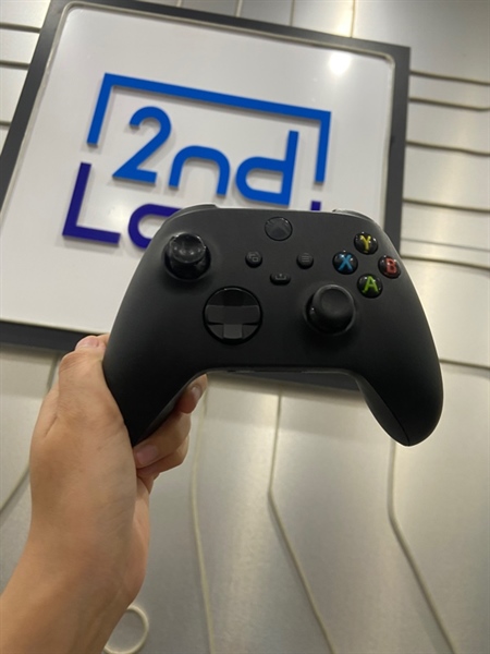 Tay cầm Xbox One X - Màu đen - Ngoại hình: 97% - Joystick bên trái vỡ - Body