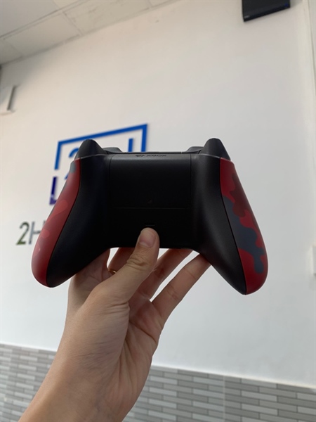 Tay cầm Xbox S/X - Màu đỏ - Ngoại hình: 98% - Body 2