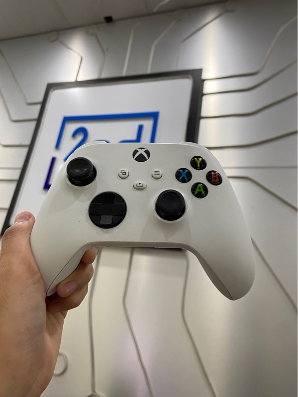 Tay cầm XBox Series S - Màu trắng - Ngoại hình: 97% - Không pin - Body