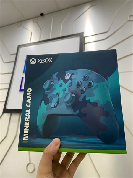 Tay cầm Xbox Series S/X - Màu mineral camo - Ngoại hình: 98% - Kèm Box