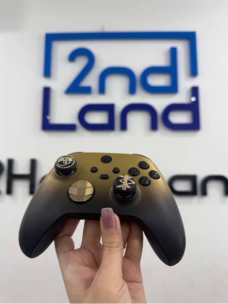 Tay cầm Xbox series X - Màu vàng đen - Ngoại hình 98% - Kèm dây usb-c , 1 pin sạc