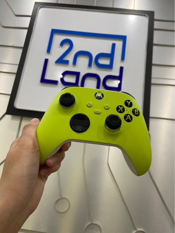 Tay cầm Xbox Series X - Màu xanh - Ngoại hình: 98% - Body