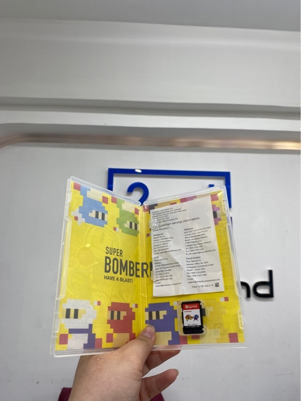 Thẻ game Nintendo switch konami super bomber man - Ngoại hình 98% - Kèm Box