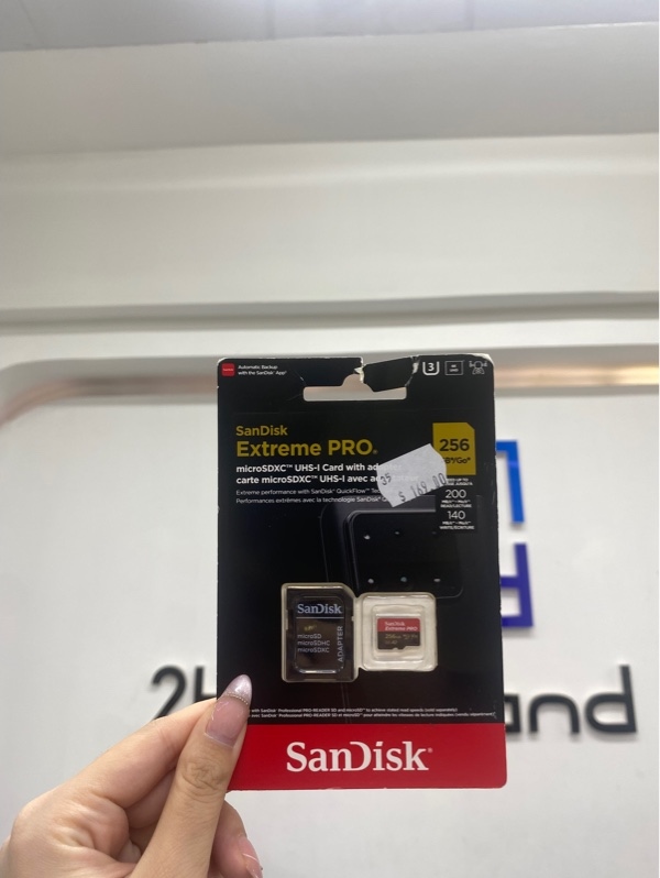Thẻ nhớ microSDXC SanDisk Extreme PRO 256GB - Màu đỏ đen - Newseal