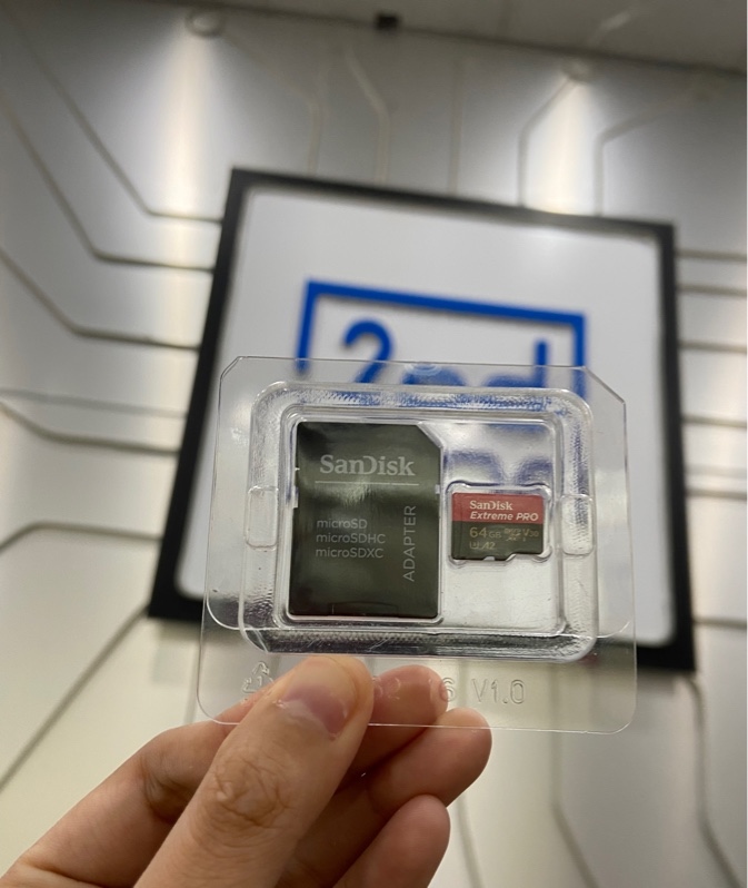 Thẻ nhớ MicroSDXC Sandisk Extreme Pro 64GB - V30 U3 200MB/S - Màu đen - Ngoại hình: 98% - Kèm lọc