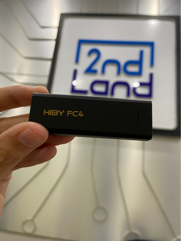 Thiết bị chuyển đổi âm thanh Hiby FC4 - Màu đen - Ngoại hình: 98% - Body