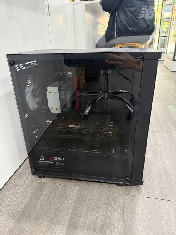 Thùng PC case Magic -Main T-wolf H610 có wifi-Bluetooth - i3 12100F - Card NVIDIA GTX 1060 6GB - chạy furmark 83°C - Ram KingSpec 16GB 1 thanh DDR4 - SSD Patriot p210 256gb - Tản khí Leopard A2000 plus - Nguồn Jetekd ST550-550W - Ngoại hình 97% -Kèm nguồn