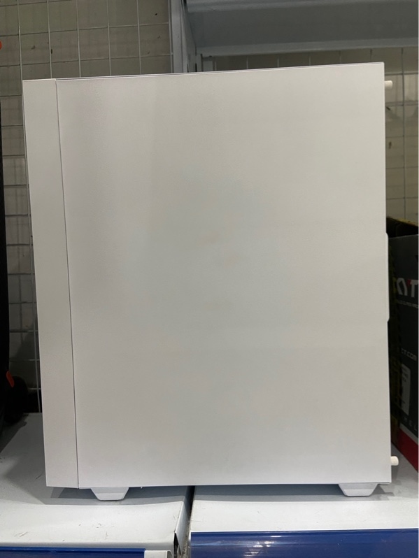 Thùng PC: Main Asus ex-h110m-v - i3 9100 - Ram 8gb ddr4 1 thanh ssd 256gb - GTX 750 - Nguồn sena s500 - Màu trắng - Ngoại hình: 97% - Body