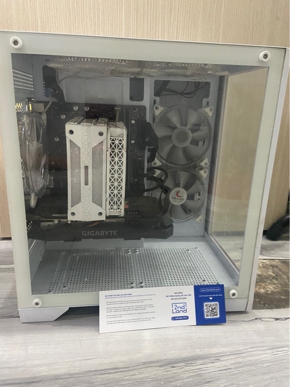 Thùng PC : Main Gigabyte H410M H V2 - Core i3-10105F - GTX 1060TI 6G - Ram 16 GB 2 Thanh DDR4 8 GB - SSD 512 GB - Nguồn Infinity Eco 550w - Tản nhiệt khí CPU Asestesk P1000 RGB - Màu trắng - Ngoại hình: 97% - Body
