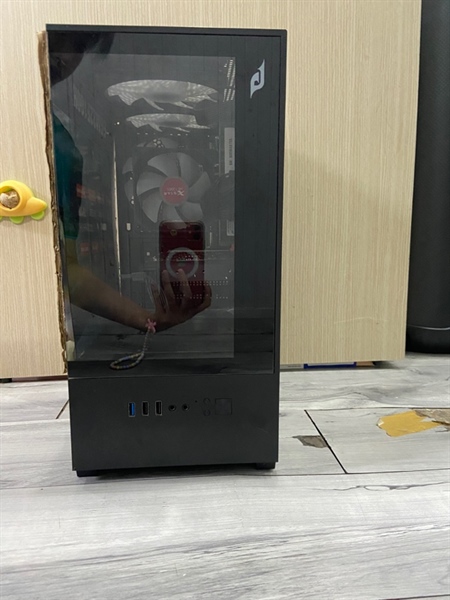 Thùng PC : Main Intel X99E - CPU Xeon E5-2630 v4 - Ram 32/256GB SSD - GPU NVIDIA QUADRO K4200 - Nguồn 350W - Cây wifi - Màu đen - Ngoại hình: 98% - Kèm nguồn , HDMI, DP