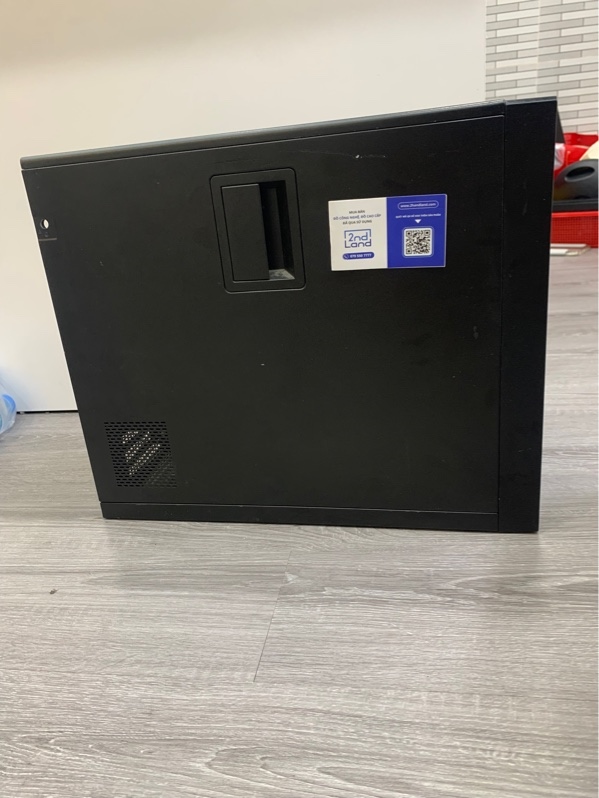 Thùng pc - Mainboard dell 048DY8 - i5-4690K - Ram 16 ddr3, 180gb ssd/1TB HDD - Nvidia geforce GT 730 - Nguồn 290w - Màu đen - Ngoại hình: 98% - Body