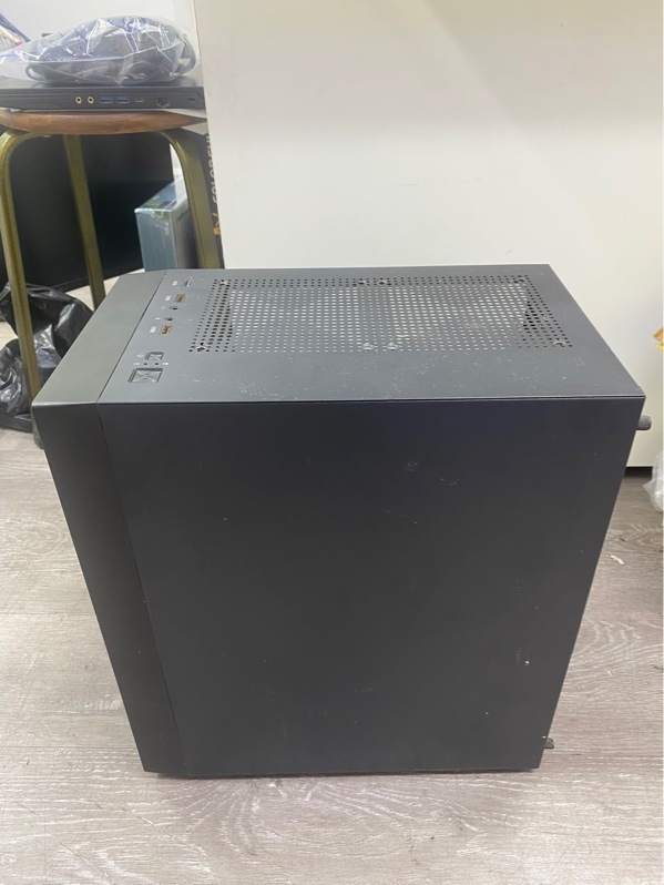 Thùng PC - Màu đen - Ngoại hình 98% - 3 fan - Nguồn Thermaltake litepower rgb 650w - i3 10105f - Asus prime h510m-k - Ram ddr4 Kingston 8gb 2666 - Ram ddr4 Kingston 8gb 3200 - Zotac geforce Rtx 2060 - SSD 256gb - HDD 1tb - Body