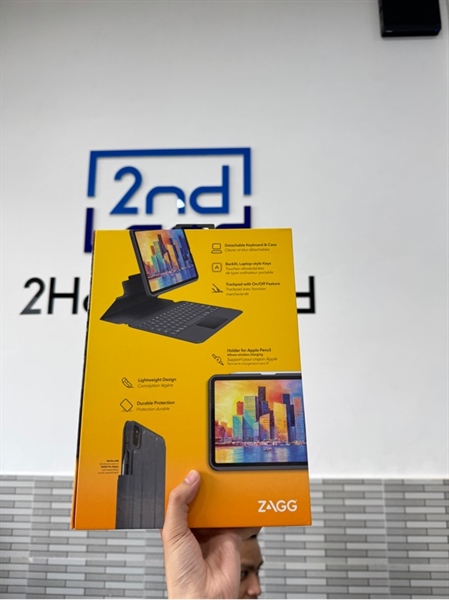 Track Pad ZAGG Pro Keys iPad Pro 11 inch - Màu xám - Ngoài hình 98% - Body, kèm box