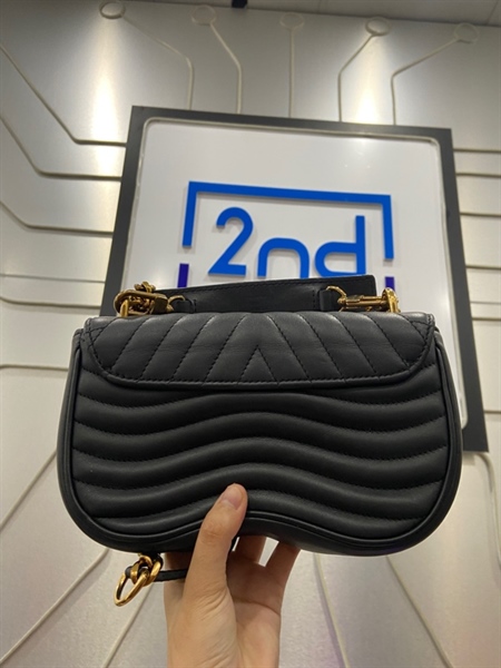 Túi đeo chéo nữ Louis Vuitton LV M51683 New Wave Chain PM Shoulder - Màu đen - Ngoại hình: 98% - Body 2