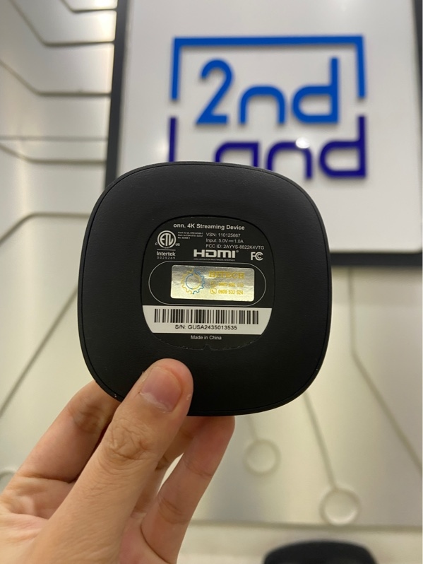 TV Box Onn 4K Streaming Box - Màu đen - Ngoại hình: 98% - Kèm remote, nguồn, dây hdmi