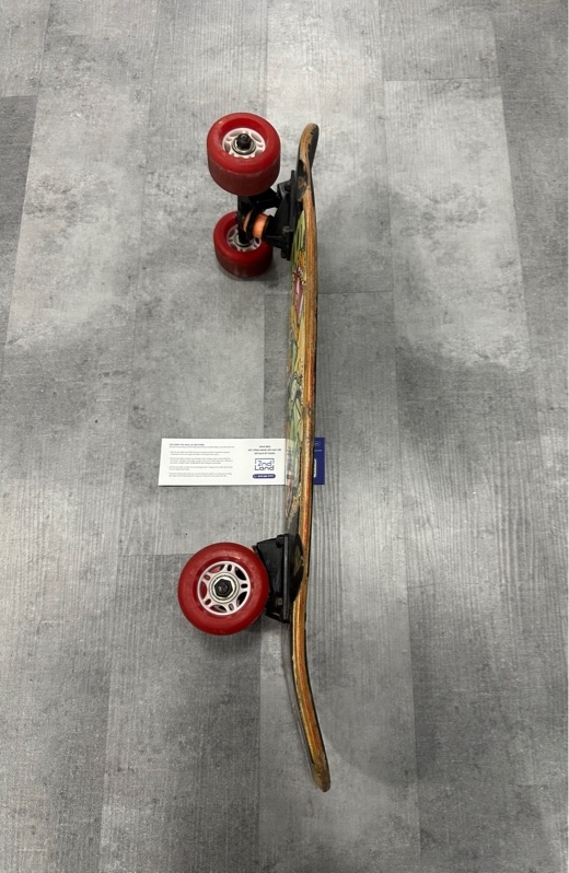 Ván trượt STOKE PUMPKIN GO SCOOT CRUISER COMPLETE 26" - Màu đen - Ngoại hình xấu - Trầy, tróc sơn, ốc sét - Body