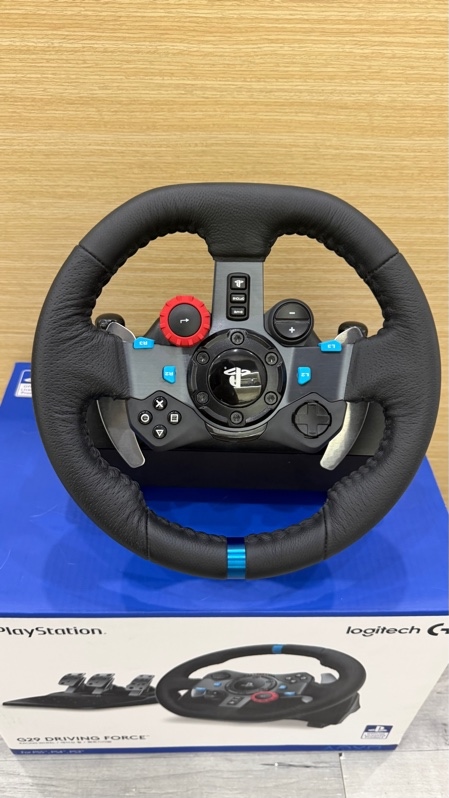 Vô lăng chơi game Logitech G29 Driving Force - Màu đen - Ngoại hình: 98% - Kèm Box + bàn đạp