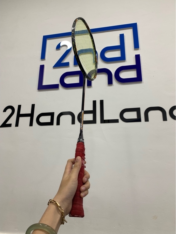 Vợt cầu lông England Stroke 381 III - Màu đen - Ngoại hình: 97% - Trầy - Body