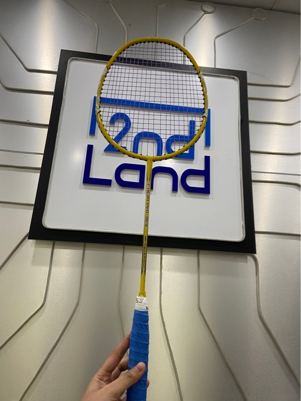 Vợt cầu lông F Head Pro-969 - Màu vàng - Ngoại hình: 97% - Tróc sơn viền thân - Body