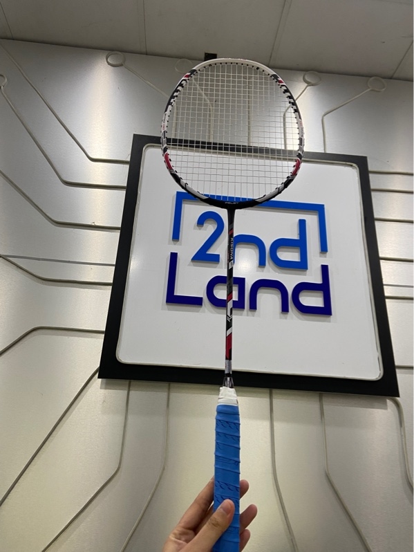 Vợt cầu lông Felet Kisona 21 - Màu trắng đen - Ngoại hình: 97% - Thay dây 1 lần - Body